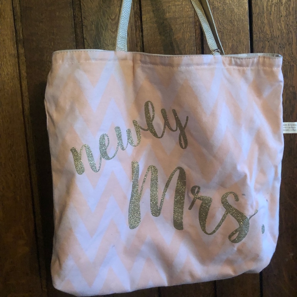 ❗️SOLD❗️ Reversible Mrs. Bag